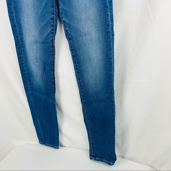 American Eagle Outfitters Next Level Stretch Hi Rise Jegging Light Wash Size 10 - Picture 6 of 16